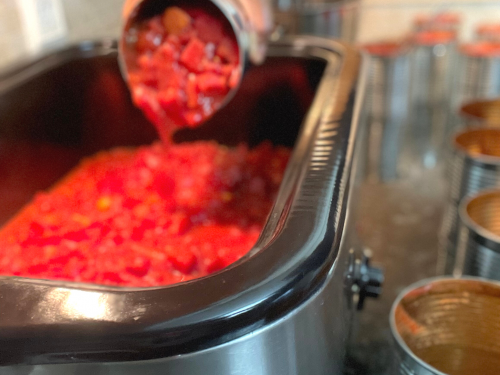 Canning Large Batch Salsa the EASY way! - Becoming a Farm Girl